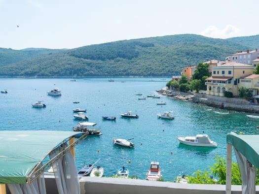 Apartmani Ella Rabac Esterno foto