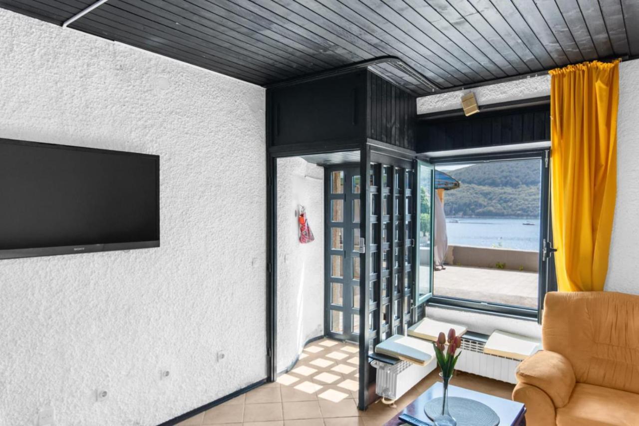 Apartmani Ella Rabac Esterno foto
